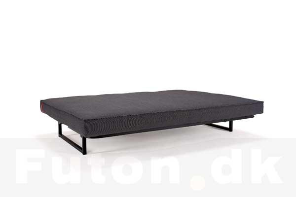 FRACTION sovesofa stel, her vist med en Futon madras og et aftageligt madrasbetræk model SHARP