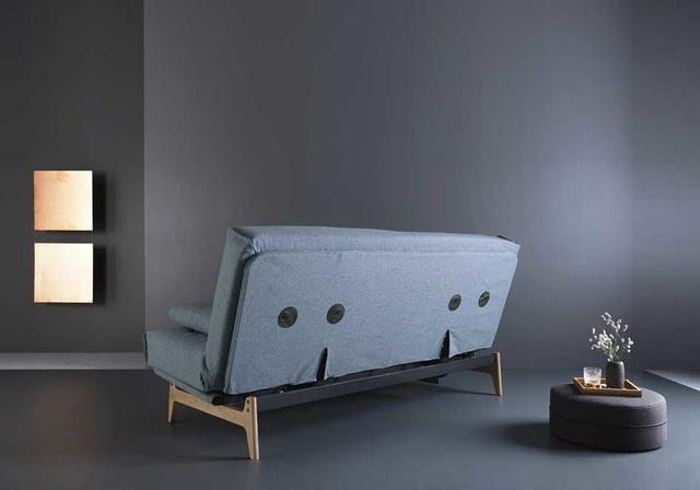 ASLAK vist her med Soft Spring madras Dess.525 lyse blå, og et stel betræk (Frame Cover)