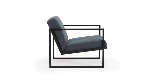 VIKKO chair with armrest