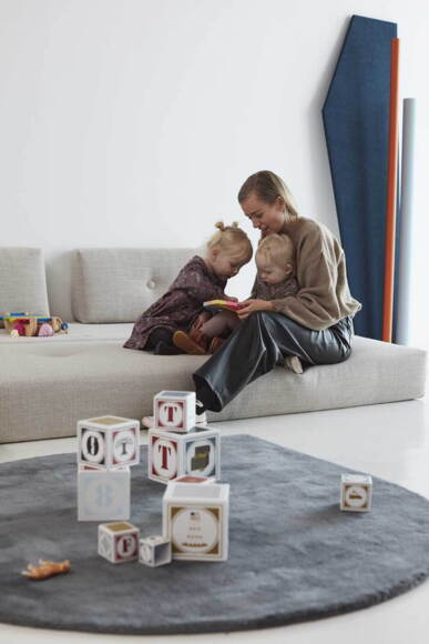 Sigmund Daybed DRIP egetræ ben. Valgfri stof