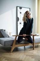 Splitback sofa FREJ & EIK stol Graa 521